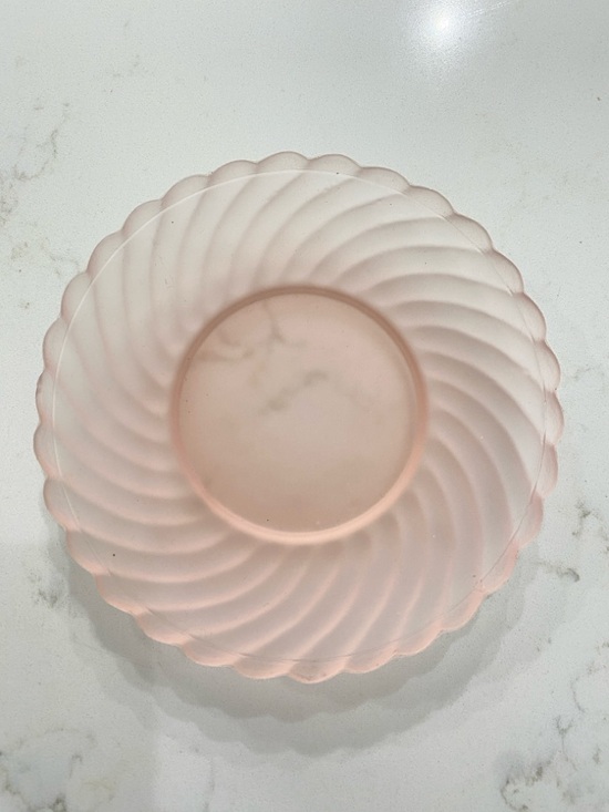 Arcoroc Other - Vintage Pink Frosted Glass Arcoroc "Rosaline" Swirl Pattern Plate